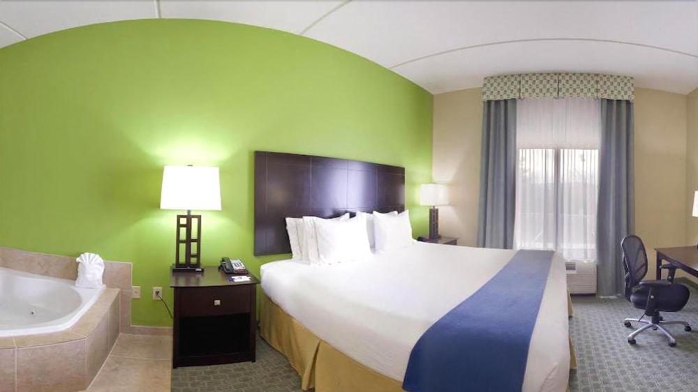 Holiday Inn Express Hotel & Suites Newport South By Ihg Exteriör bild